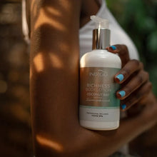 Load image into Gallery viewer, COCONUT BAY SHIMMER ĶERMEŅA LOSJONS - 300ML